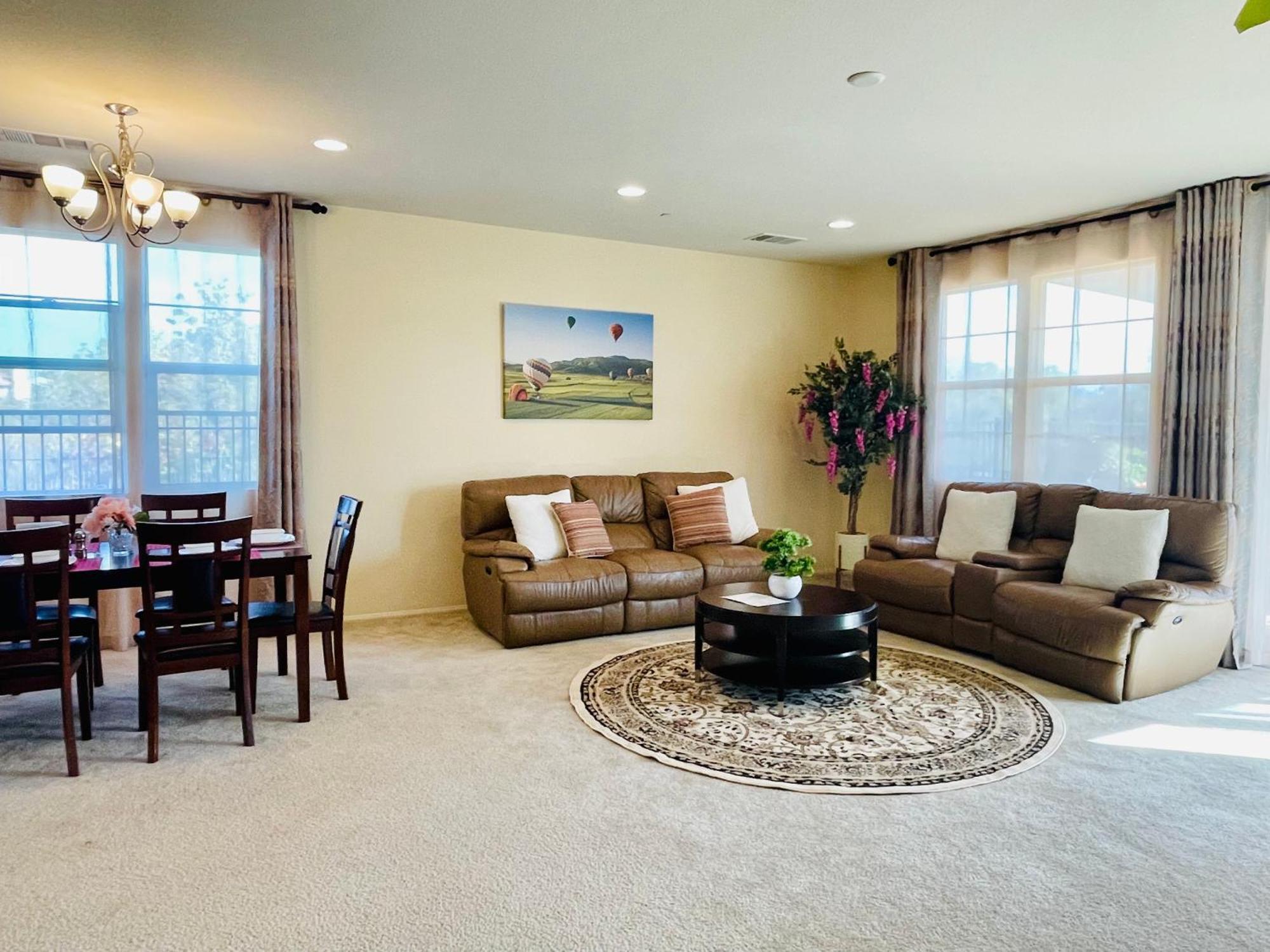 Spacious And Modern Home Near Temecula Wineries Murrieta Exterior foto